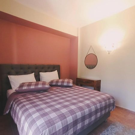 Elatos Boutique Mountainhouse Villa Karpenisi Bagian luar foto